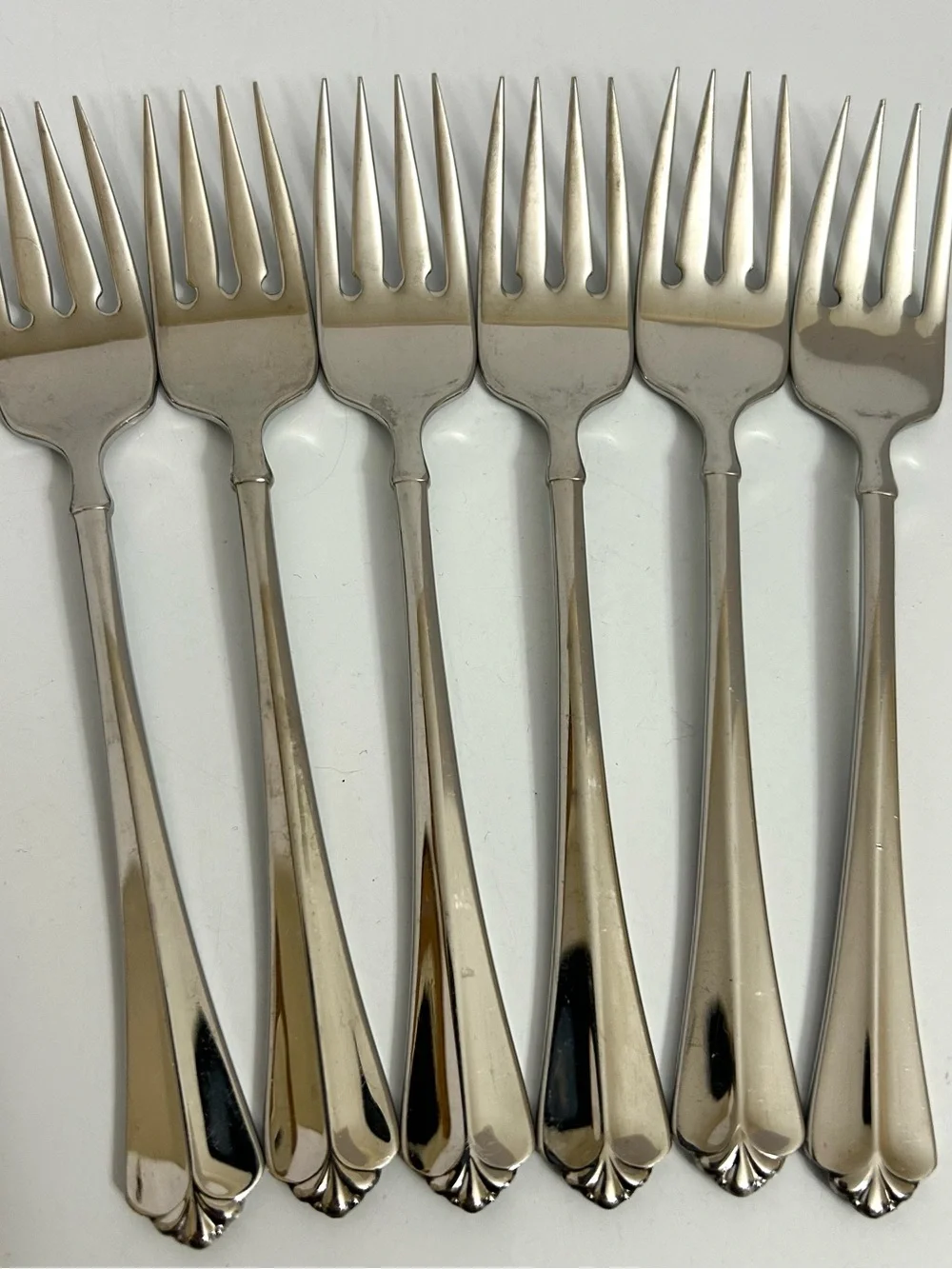 Oneida Juilliard Forks Heirloom Cube Stainless Flatware - Set of 6